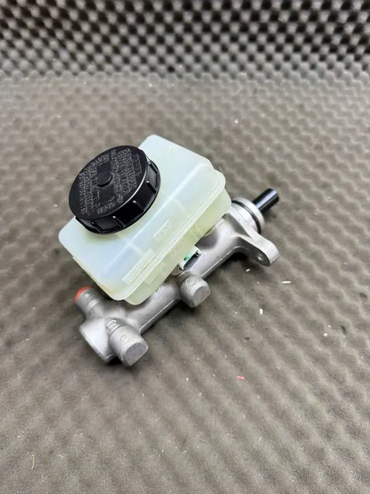 Rempomp OEM 46010CD027VV voor Nissan 350Z image 2