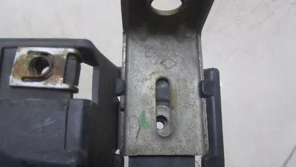 Deslizamento de Para-choque Frontal Renault Trafic II 620350101R image 6