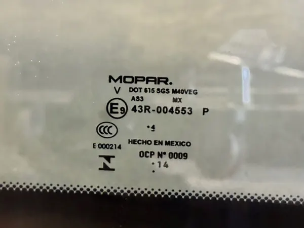 Techo solar Jeep Cherokee 2020 OEM 43R004553 - Usado image 7