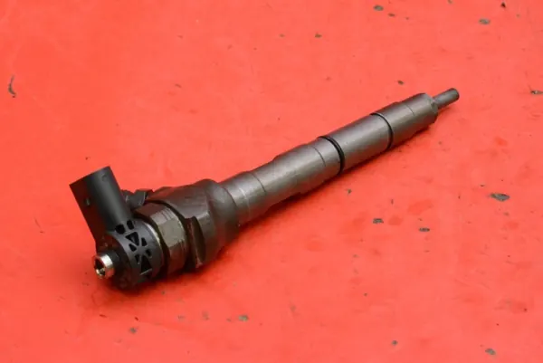 Injector OEM 0445110369 para VW Passat CC 2.0 TDI image 5