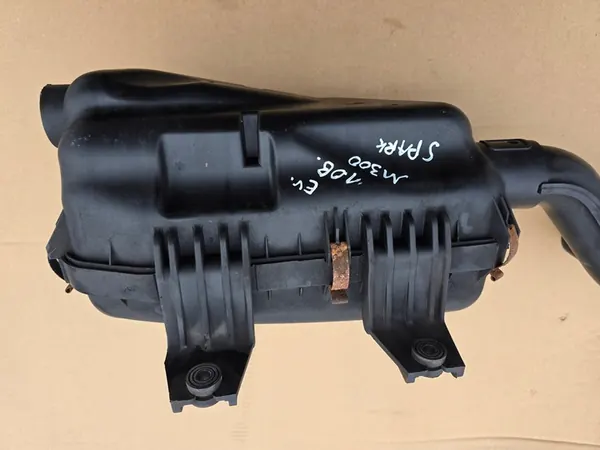 Boîtier de filtre à air Chevrolet Spark 1.0 1.2 M300 96827720 image 3