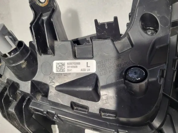 Hyundai Ioniq Luz Diurna Frontal Esquerda 92207G2000 image 4