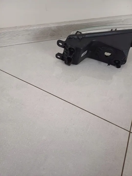 Farol Halogéneo Esquerdo OEM 5NA941699A para VW Tiguan image 6