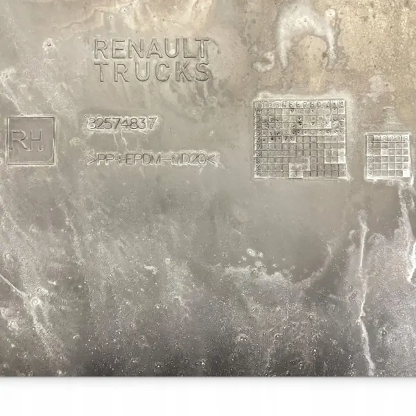 OEM 7484560328 Plaque de marche droite Renault Trucks image 3