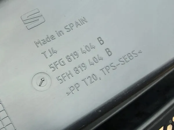 Panel de luneta derecho OEM 5FG819404B para Cupra Formentor image 4