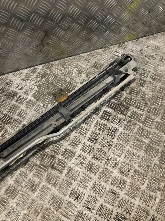 Takaluukun Lasikatos Mercedes W220 OEM 2208100020 image 5