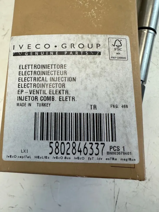 Nuevo inyector OE Iveco Daily 2.3 JTD 5802846337 image 3