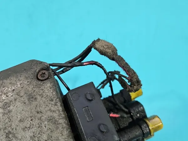 Injection Pump Ford Transit 00-06 2.0 TDDI OEM 0470004004 image 3