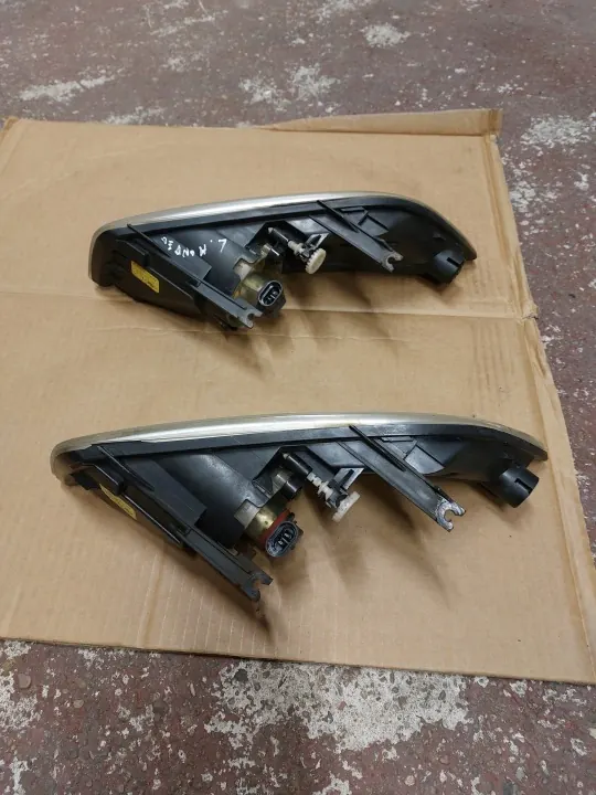 Ford Mondeo MK4 07-10 halogen etuvalo vasen OEM image 4