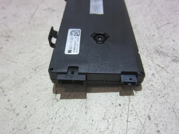 BMW X3 F25 Diversity Antennivahvistin OEM 65209276065 image 4