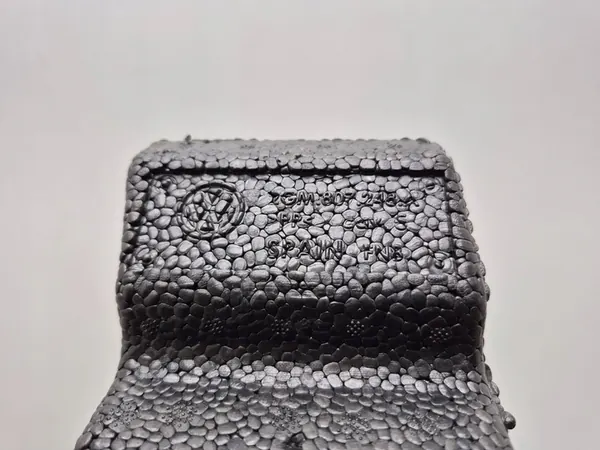 VW T-CROSS Etupuskuri image 7