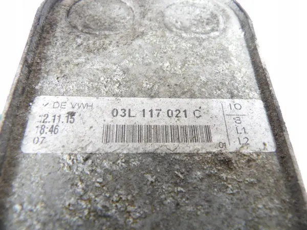 Skoda Oljefilterbas OEM 03L117021C Fabia III image 4
