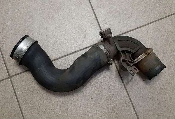 Tuyau Intercooler Mercedes ML 2.7 CDI 1635016182 image 2