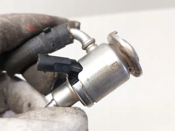 Injecteur AdBlue Mercedes OEM A0004905300 - Occasion image 5