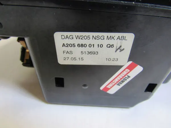 Asbak Mercedes-Benz C W205 OEM A2056800110 image 5