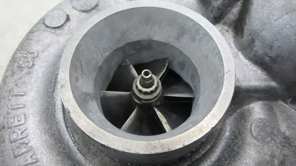 Turboalimentador Mercedes-Benz E W211 A6470900180 image 9