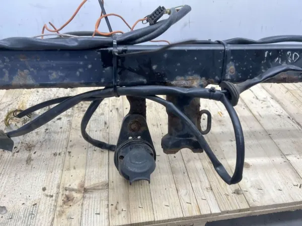 Trekhaak OEM 01 voor Mazda 2 DE 2007-2014 image 3