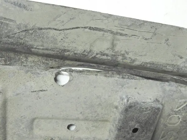 TOYOTA RAV4 III Lift Underkörningsskydd 51410-42040 image 7