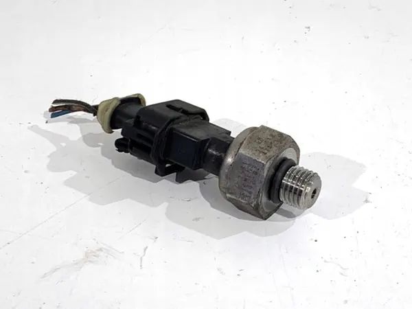Kraftstoffdrucksensor OEM 24418424 für Opel Vectra C image 2