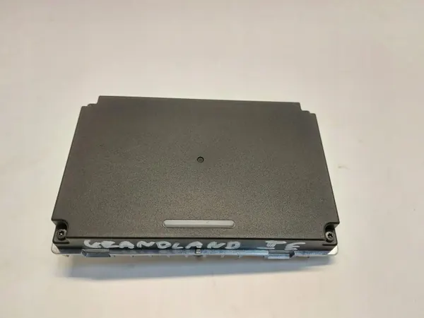 Opel Grandland II langaton laturi OEM 9848783280 image 2