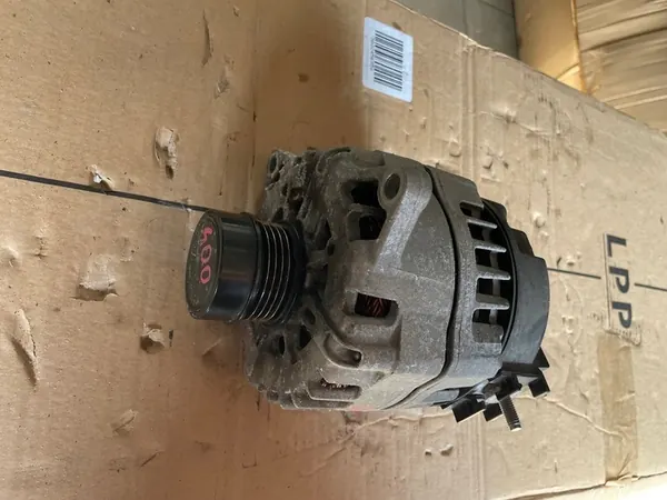 MERCEDES W177 W247 A35 AMG Vaihtovirtageneraattori A0009068206 image 2