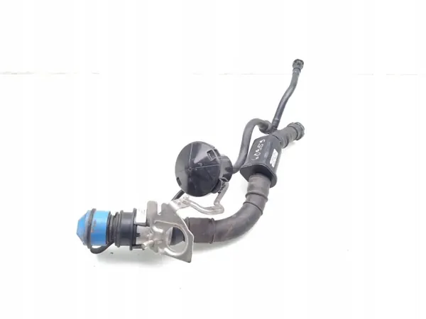 Tubo de llenado AdBlue Mercedes-Benz OEM F24748 image 10