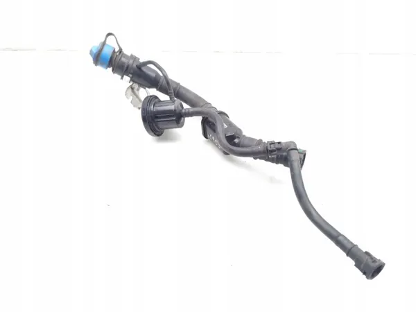 Tubo de llenado AdBlue Mercedes-Benz OEM F24748 image 4
