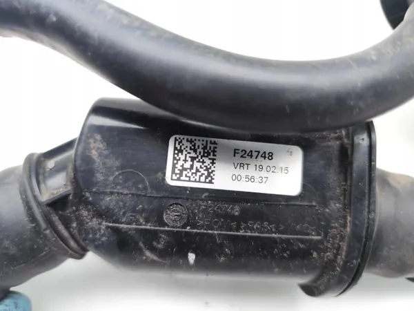Tubo de llenado AdBlue Mercedes-Benz OEM F24748 image 6