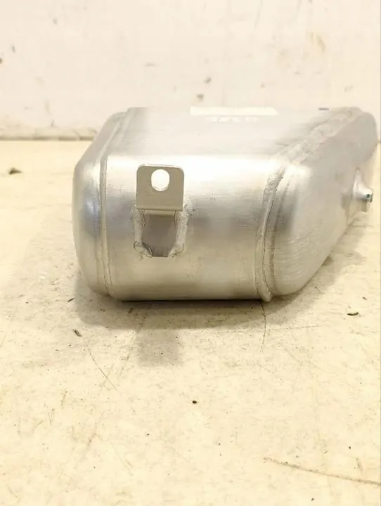 Tanque de ar Bentley OEM 4M0616203F para Bentayga 2017 image 3