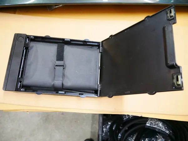 Bolsa de esqui BMW E91 LCI Insert OEM 7261329 - Banco traseiro image 2