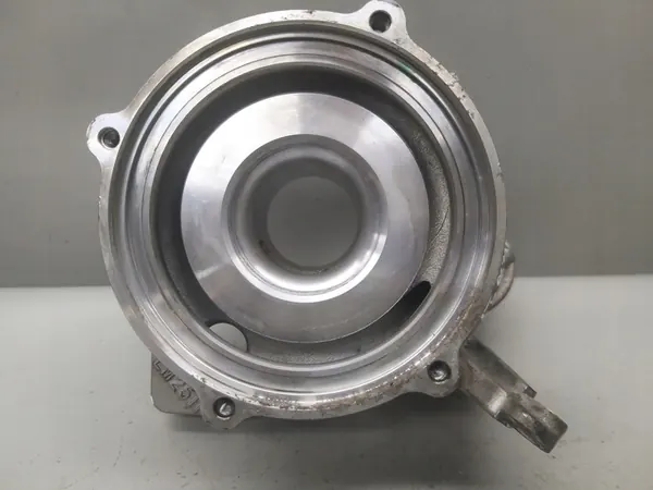 Carcaça de Turbo K03 1.6 THP image 3