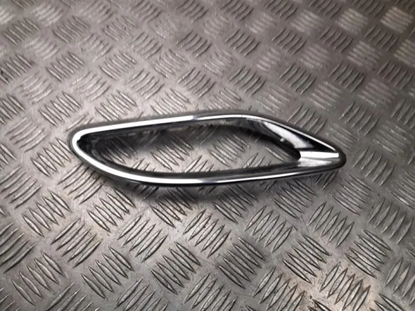 Mercedes-Benz A2056852321 Vaimenninpää - Käytetty image 2