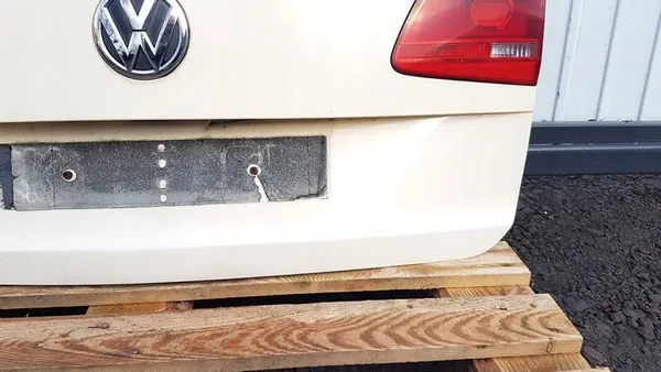 VW TOURAN II 10-15 Takaluukku Kaunis Ilman Ruostetta GGC9190 image 7