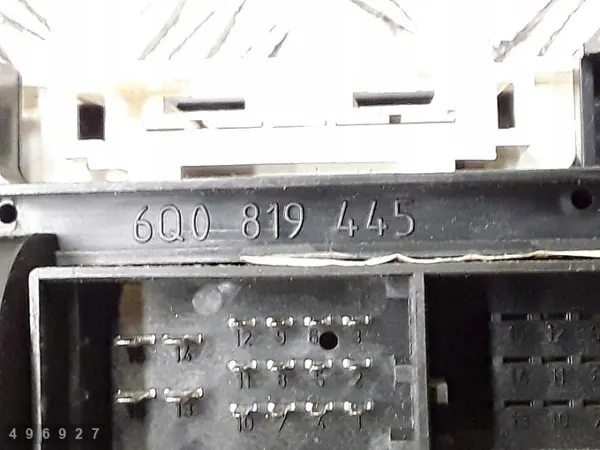 Seat klimatkontrollmodul OEM 6l0819045 - Begagnad image 5