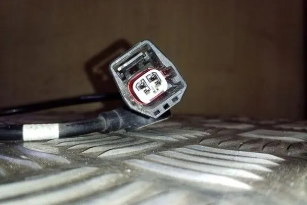 Sensor de impacto FORD FOCUS IV 1.6L gasolina 2012 image 3