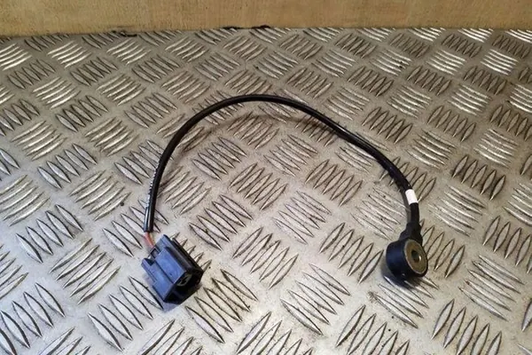 Sensor de impacto FORD FOCUS IV 1.6L gasolina 2012 image 4
