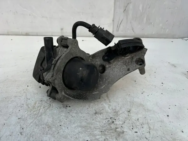 Begagnad Porsche sekundärluftpump OEM 7L5959253A image 3