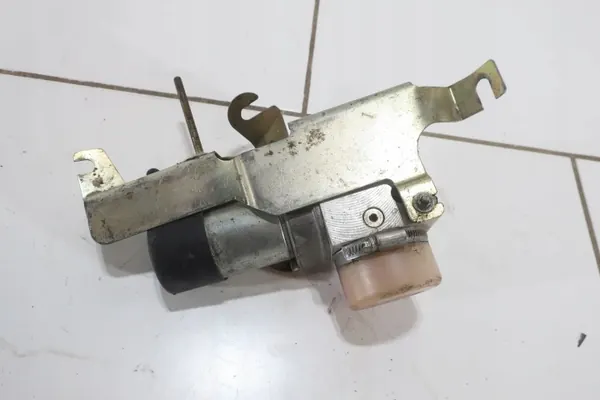 Pompe hydraulique hayon BMW OEM 7004889 image 2
