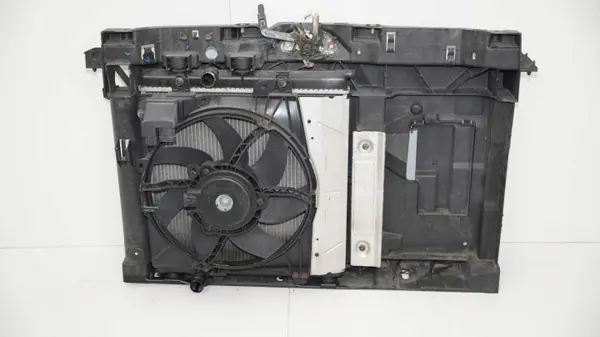 OEM 360184517 Framremsa för Citroen C3 II 2009-2012 image 5