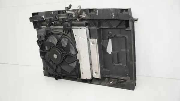 OEM 360184517 Framremsa för Citroen C3 II 2009-2012 image 6