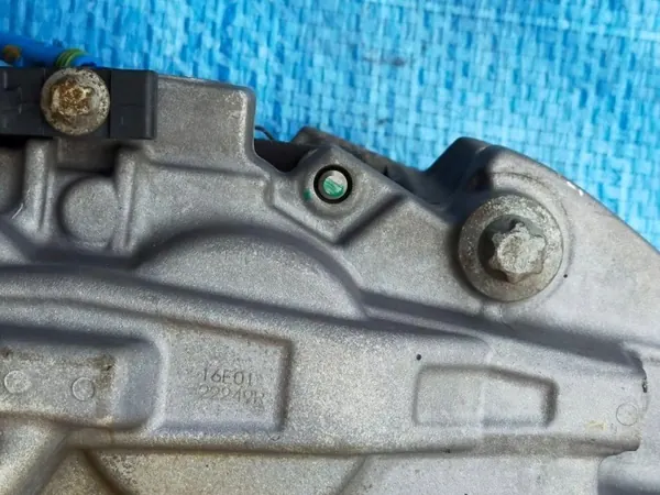 Mercedes GLC W253 etujarrukit OEM 3101261901 image 4