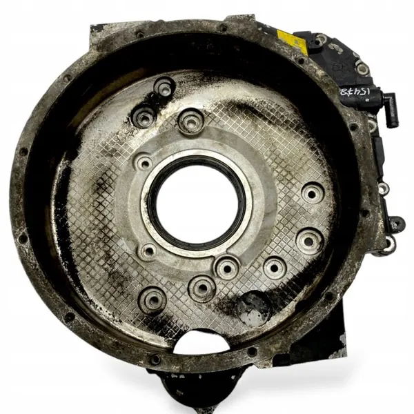 Carcaça do volante do motor OEM 4898400 Volvo - Usado image 9