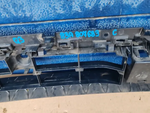 Griglia Paraurti Anteriore Audi Q3 II 83A S-Line OE 83A807683C image 2