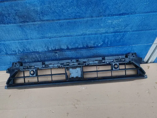 Griglia Paraurti Anteriore Audi Q3 II 83A S-Line OE 83A807683C image 3