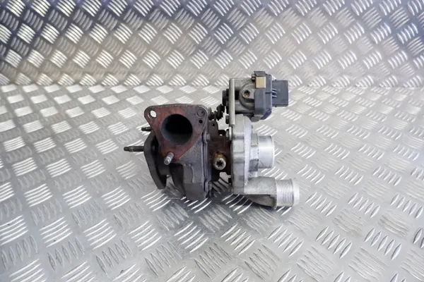 Turbocompresseur Jaguar XF (X250) 2.7D 152kW OEM 6R8Q6K682AD image 5