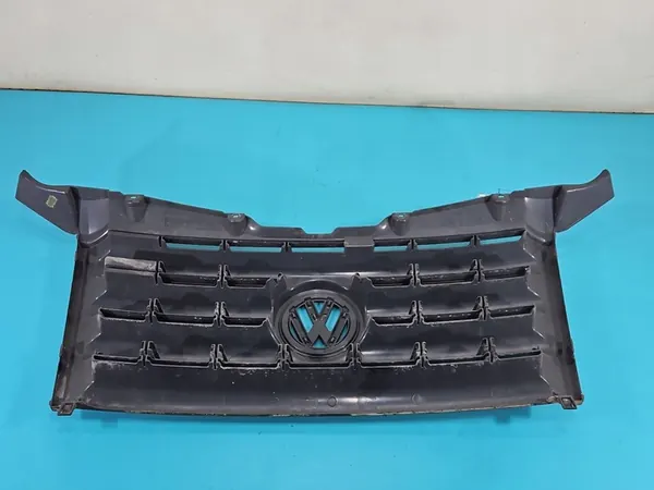 VW CRAFTER GRILL 06-11 image 2
