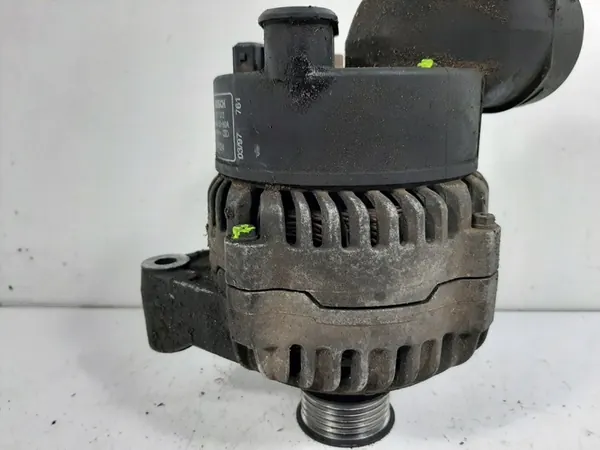 BMW E39 523i 97R Vaihtovirtageneraattori Bosch 0123315013 image 8