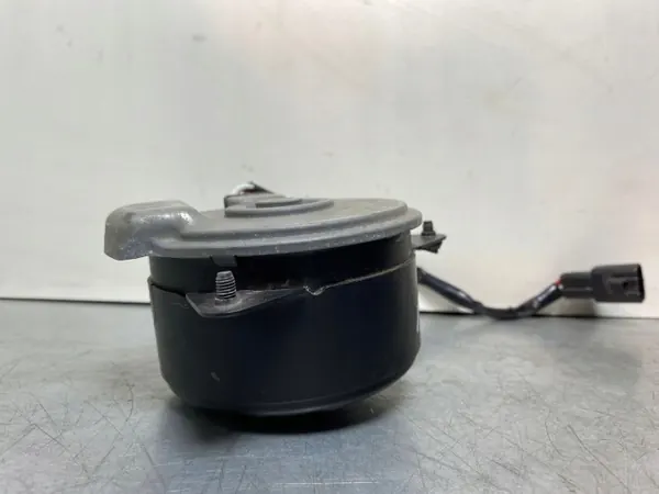 Subaru Ascent Kühlerlüfter OEM 2680007261 - Gebraucht image 3