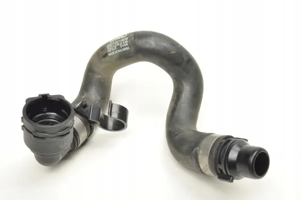 Tuyau d'eau Volvo XC40 OEM 32325216 - Occasion image 2