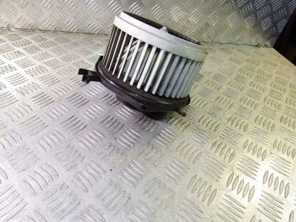 Ventilateur d'habitacle d'occasion OEM 166209 Renault image 3